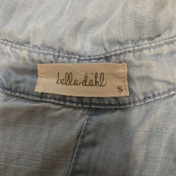Bella Dahl Button Down Shirt With Open Back Size Small - Picture 10 of 12